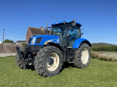 New Holland T6070 ELITE