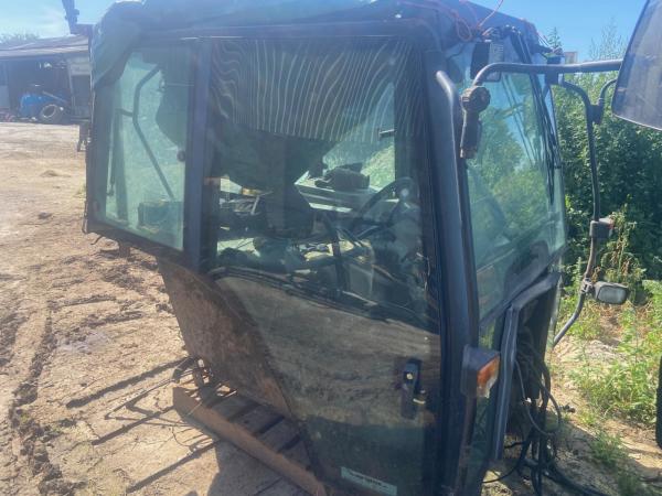 New Holland 8260 RC BREAKER